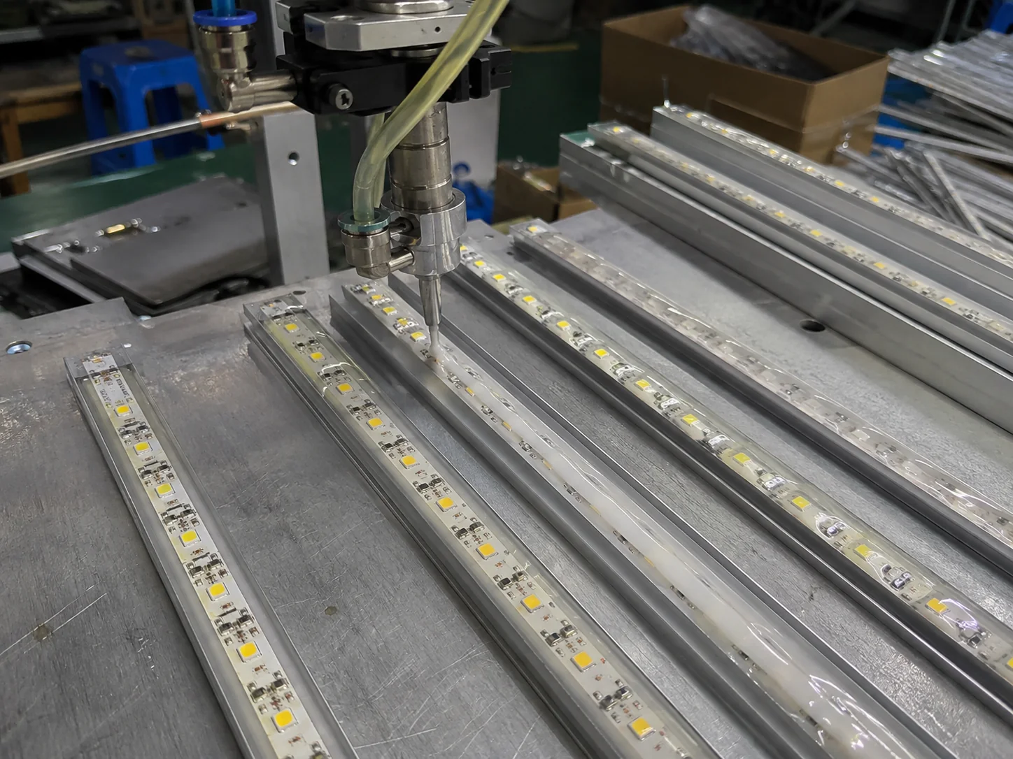 LED & Lighting
